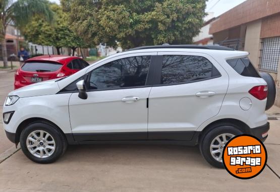 Autos - Ford ECOSPORT SE 2019 Nafta 64000Km - En Venta
