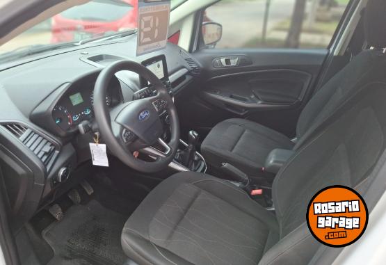 Autos - Ford ECOSPORT SE 2019 Nafta 64000Km - En Venta