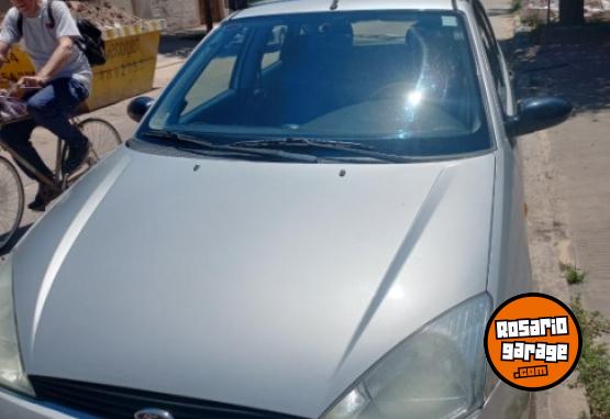 Autos - Ford Focus 1.8 turbo diesel 2004 Diesel 159500Km - En Venta