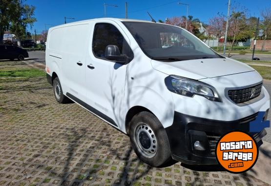 Utilitarios - Peugeot Expert HDI 2021 Diesel 152000Km - En Venta