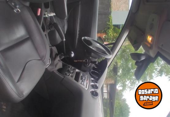 Autos - Peugeot 408 alure + navegador 2012 Nafta 90000Km - En Venta