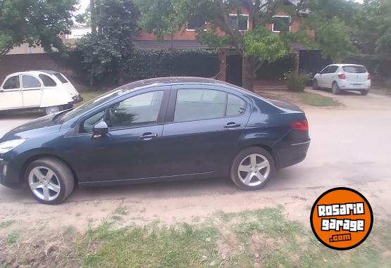 Autos - Peugeot 408 alure + navegador 2012 Nafta 90000Km - En Venta