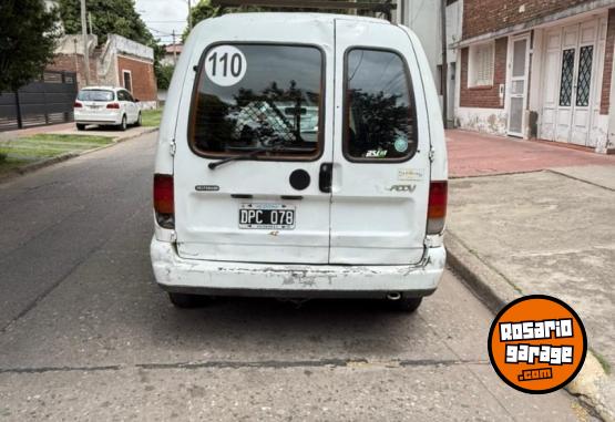 Utilitarios - Volkswagen Caddy 2001 Diesel 250000Km - En Venta