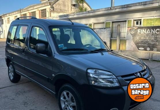 Utilitarios - Peugeot Partner Patagónica VTC Pl 2020 Diesel 118000Km - En Venta