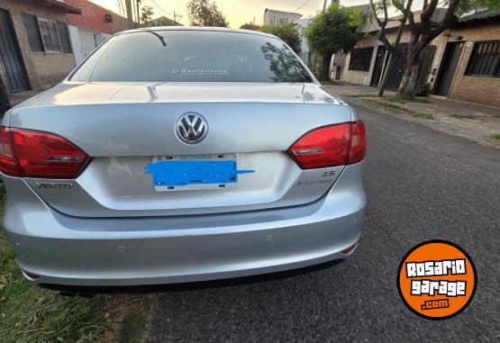 Autos - Volkswagen VENTO 2013 Nafta 182000Km - En Venta
