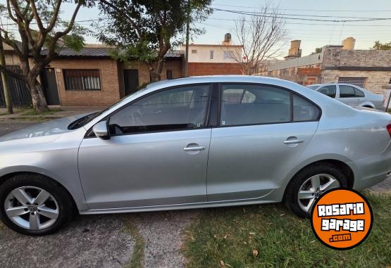 Autos - Volkswagen VENTO 2013 Nafta 182000Km - En Venta