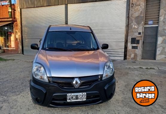 Utilitarios - Renault KANGOO 2015 Nafta 160000Km - En Venta