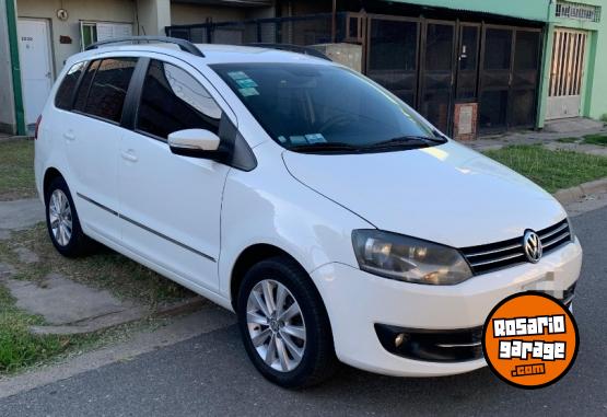 Autos - Volkswagen SURAN 2011 Nafta 1111Km - En Venta