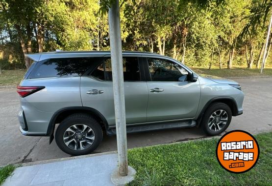 Camionetas - Toyota Sw4 Srx 2025 Diesel 10000Km - En Venta