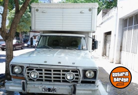 Camiones y Grúas - OPORTUNIDAD SE VENDE FORD F350 MUY ORIGINAL - En Venta