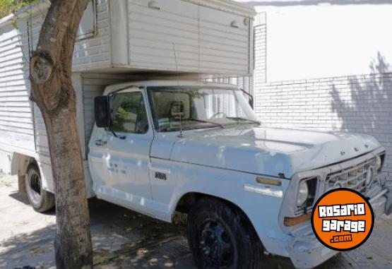 Camiones y Grúas - OPORTUNIDAD SE VENDE FORD F350 MUY ORIGINAL - En Venta