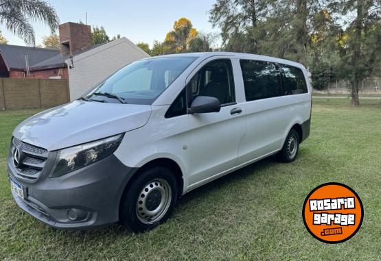 Utilitarios - Mercedes Benz Vito 2017 Diesel 250000Km - En Venta