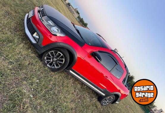 Autos - Volkswagen Saveiro cross 2018 Nafta 110000Km - En Venta