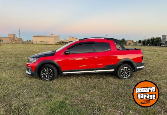 Autos - Volkswagen Saveiro cross 2018 Nafta 110000Km - En Venta