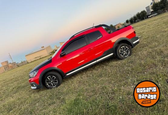 Autos - Volkswagen Saveiro cross 2018 Nafta 110000Km - En Venta