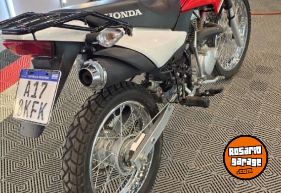 Motos - Honda XR 150L 2023 Nafta 2100Km - En Venta