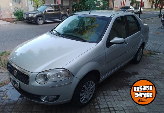 Autos - Fiat Siena 2010 Nafta 111111Km - En Venta
