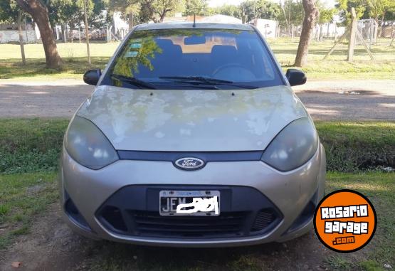 Autos - Ford 2010 2010 GNC 200000Km - En Venta