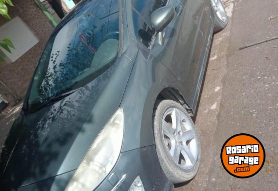 Autos - Peugeot 408 hdi Feline 2013 Diesel 169000Km - En Venta