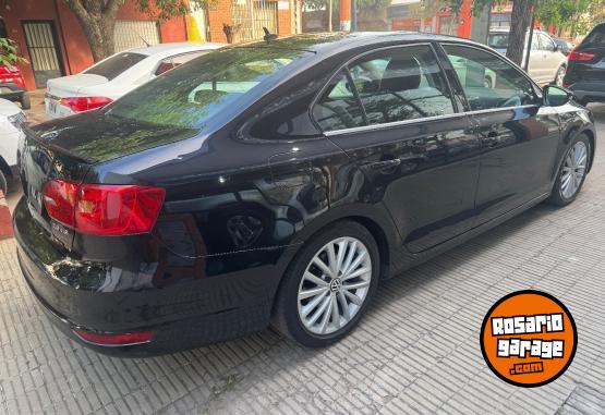 Autos - Volkswagen Vento 2011 Nafta 143000Km - En Venta