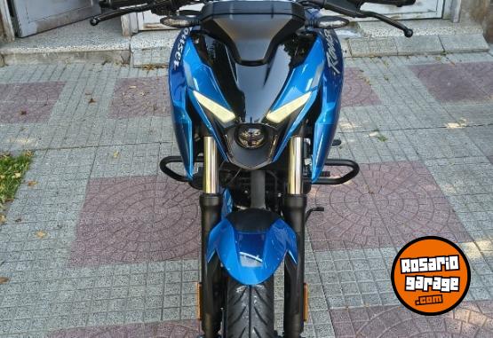 Motos - Bajaj N250 2024 Nafta 3500Km - En Venta