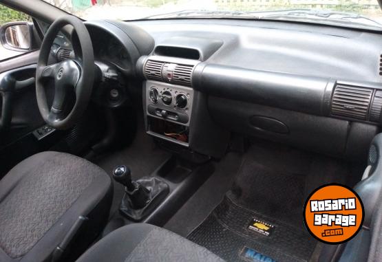 Autos - Chevrolet Corsa 2006 Nafta 180000Km - En Venta