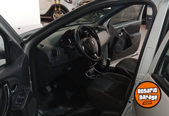 Autos - Renault DUSTER PRIVILEGE 1.6 2019 GNC 150221Km - En Venta