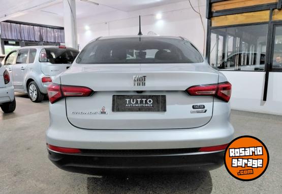 Autos - Fiat Cronos drive 2022 GNC 68900Km - En Venta