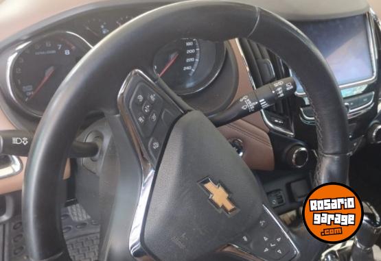 Autos - Chevrolet cruze premier 2020 Nafta 82000Km - En Venta