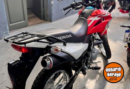 Motos - Honda XR150 2024 Nafta 1800Km - En Venta