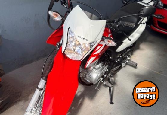 Motos - Honda XR150 2024 Nafta 1800Km - En Venta
