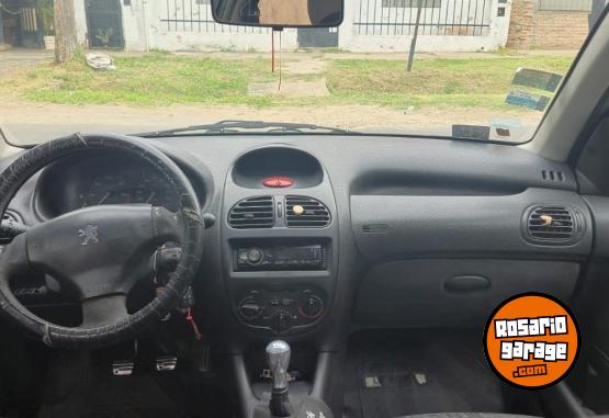 Autos - Peugeot 206 2007 Diesel 270000Km - En Venta