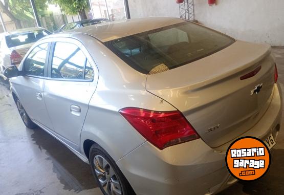 Autos - Chevrolet Onix 2021 Nafta 76000Km - En Venta