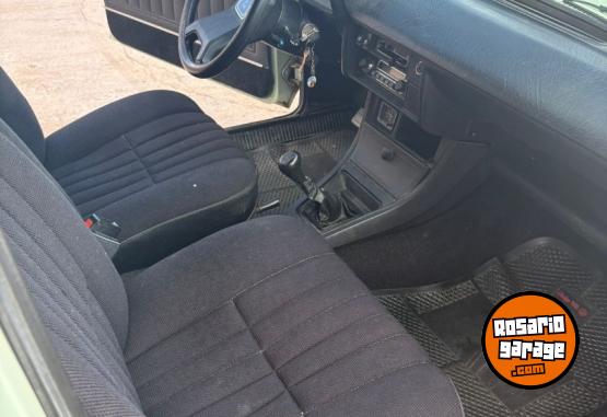 Autos - Dodge 1500 rural 1982 GNC 67000Km - En Venta