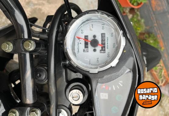 Motos - Motomel Skua 150 2024 Nafta 5500Km - En Venta
