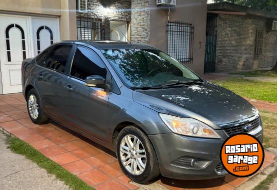 Autos - Ford Focus Ghia 2011 Nafta 170000Km - En Venta