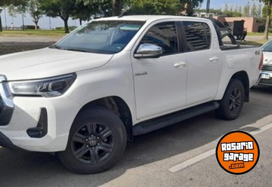 Camionetas - Toyota HILUX 2023 Diesel 1Km - En Venta