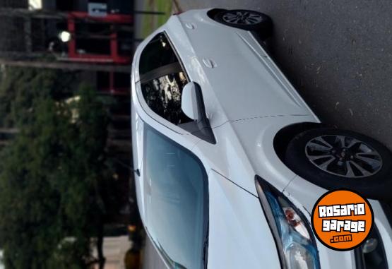 Autos - Chevrolet ONIX LTZ 2015 2015 Nafta 138000Km - En Venta