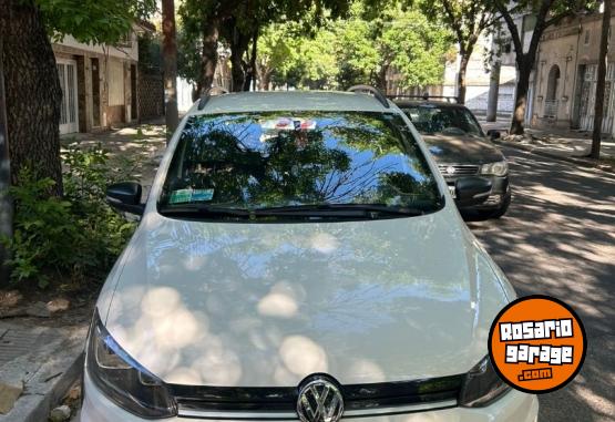 Autos - Volkswagen Suran cross 2018 gnc 2018 GNC 90000Km - En Venta