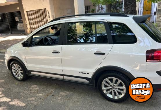 Autos - Volkswagen Suran cross 2018 gnc 2018 GNC 90000Km - En Venta