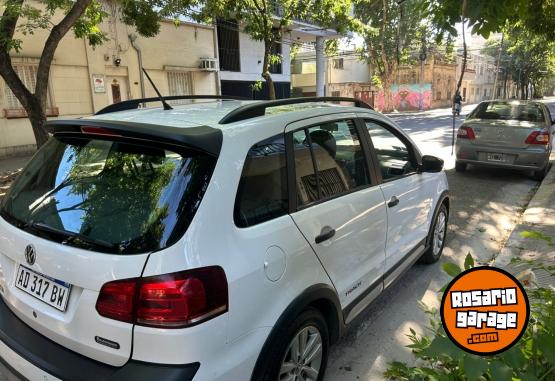 Autos - Volkswagen Suran cross 2018 gnc 2018 GNC 90000Km - En Venta