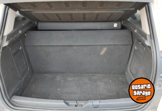 Autos - Renault CAPTUR INTENSE 2.0 2017 GNC 120000Km - En Venta