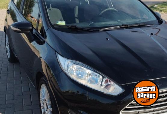 Autos - Ford FIESTA KINETIC SE 2015 Nafta 87000Km - En Venta