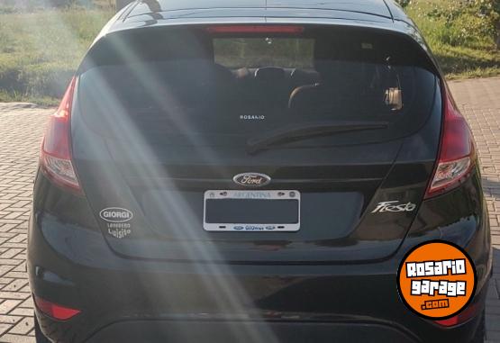 Autos - Ford FIESTA KINETIC SE 2015 Nafta 87000Km - En Venta