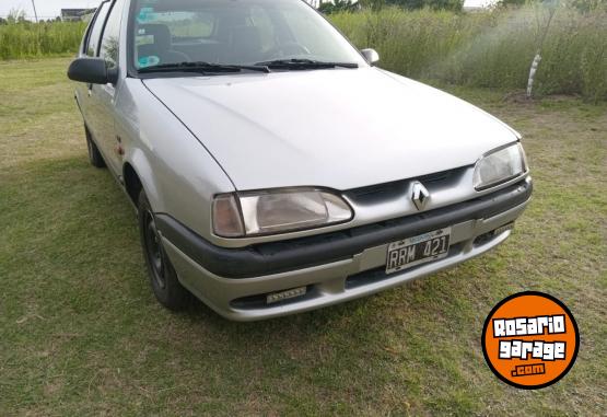 Autos - Renault 19 RN 1994 GNC 111111Km - En Venta