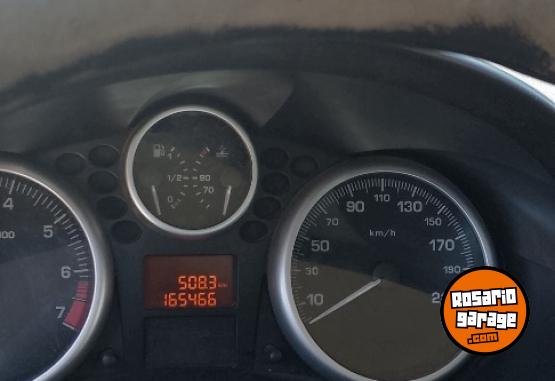 Autos - Peugeot 207 2010 Nafta 165000Km - En Venta