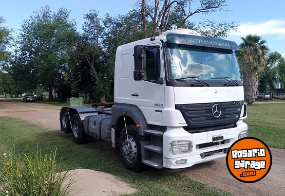 Camiones y Grúas - Mercedes Benz Axor 1933 S 36 - Año 2012 - En Venta
