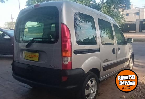 Utilitarios - Renault KANGOO SPORTWAY 2010 Nafta 111111Km - En Venta