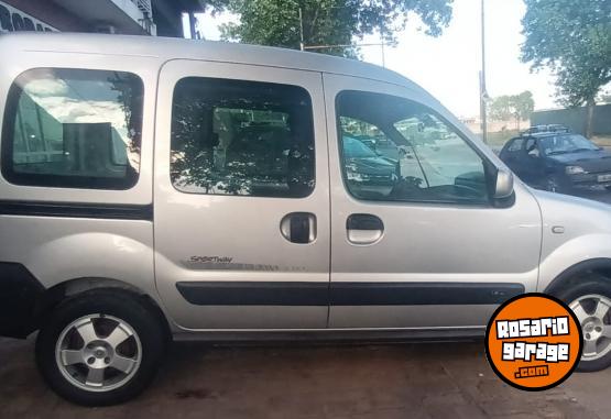 Utilitarios - Renault KANGOO SPORTWAY 2010 Nafta 111111Km - En Venta