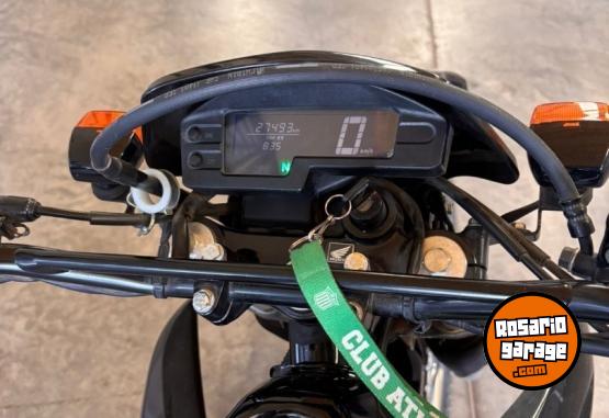 Motos - Honda Tornado XR 2020 Nafta 2750Km - En Venta